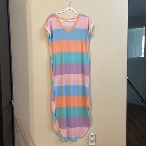 Multi color Wanna B stripes dress. Size small. Dress is oversized.